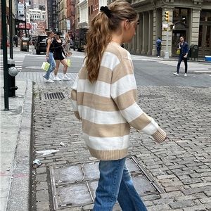 Brandy Melville Brianna Cotton Thick Stripe Sweater in Cream